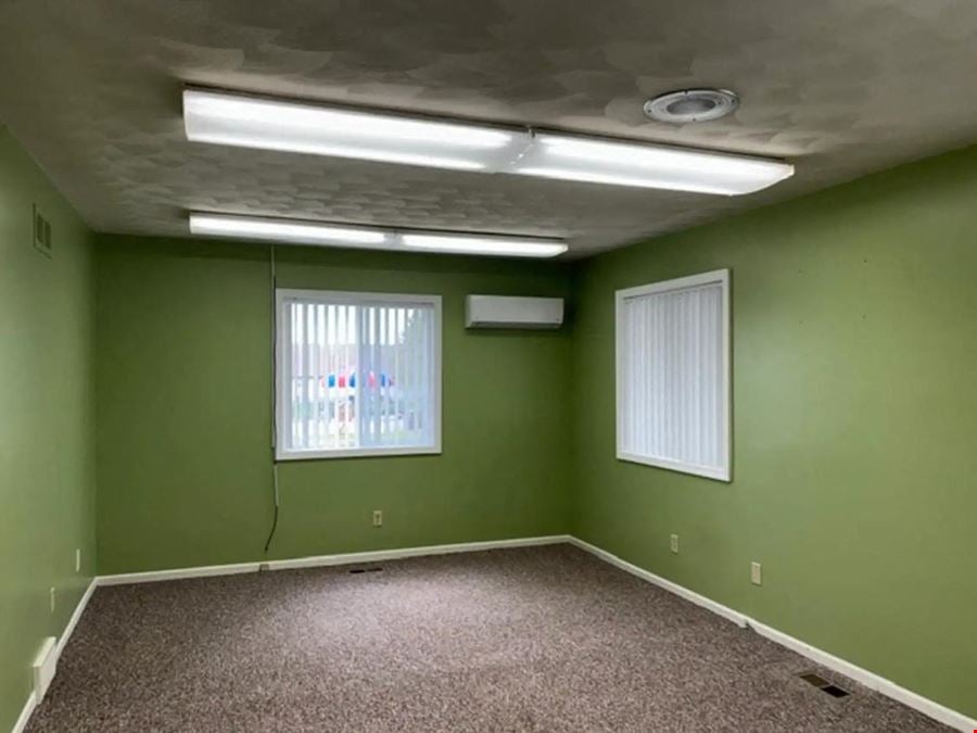 Premium Office Suites for Lease - Grand River & Waverly - Lansing Area