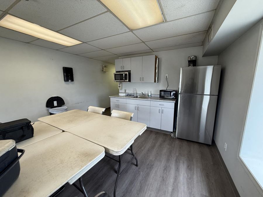 8005 Edgar Industrial Avenue