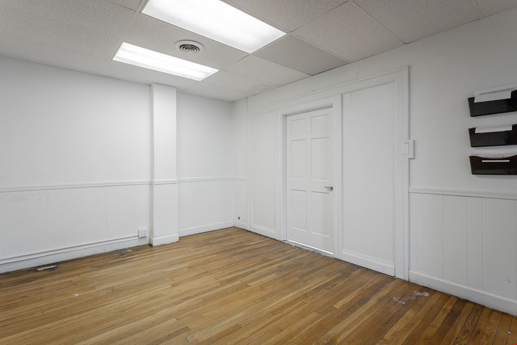 600 Georgia Ave Suite 8