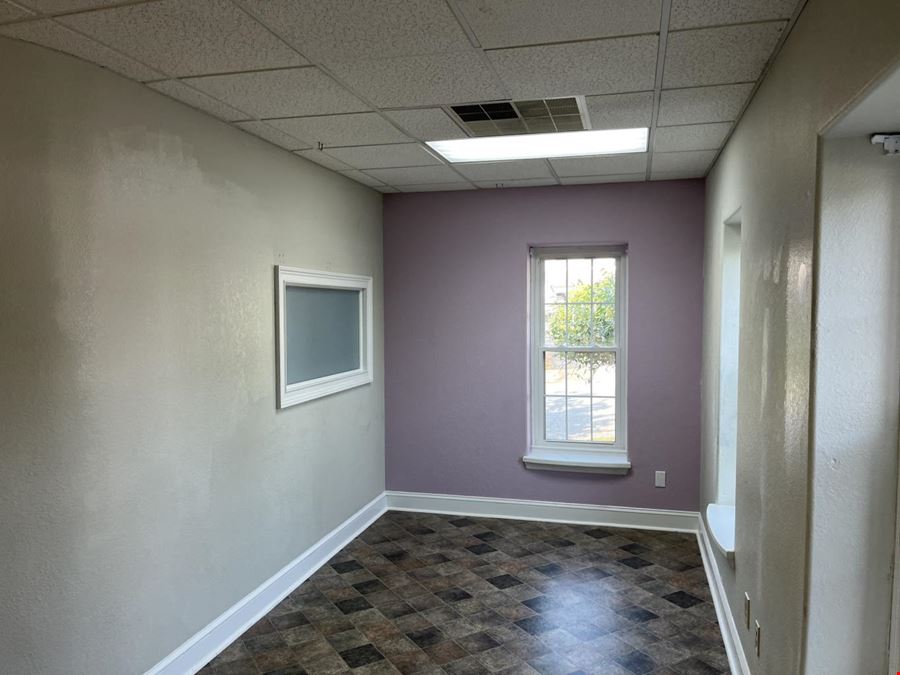 841 E Main Street