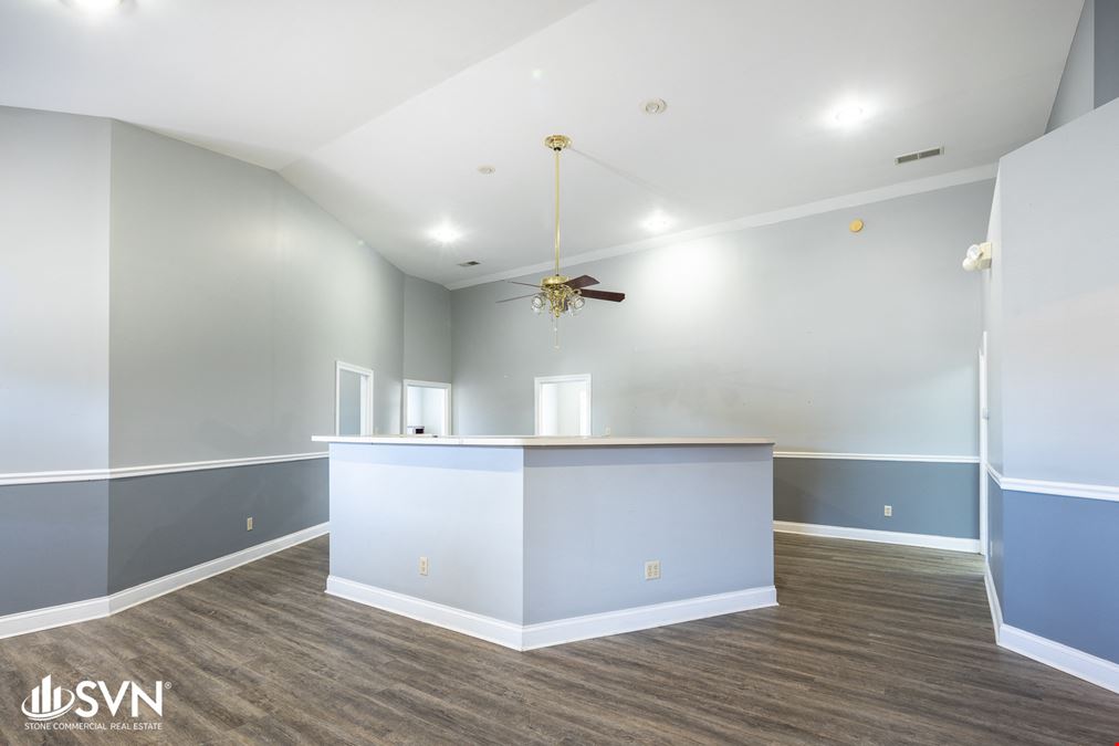 For Lease: High Visibility Richmond Office Suite