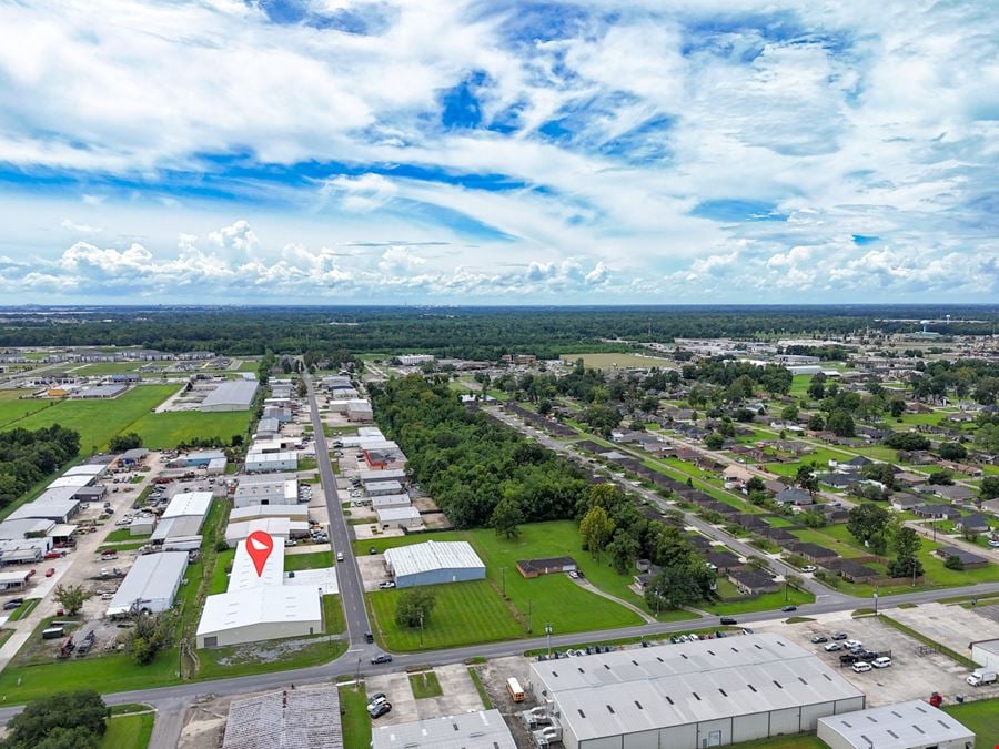 Affordable Office Warehouse Opportunity in Gonzales