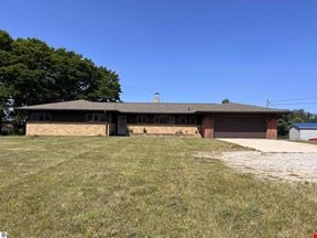 402 S Division, Bellaire, MI, 49615