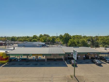 Preview of Retail space for Rent at W Waco Dr