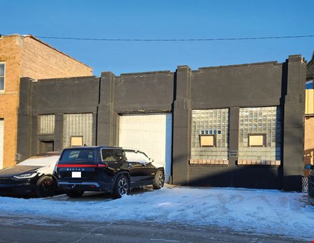 Preview of Industrial space for Rent at 2326 W Nelson St