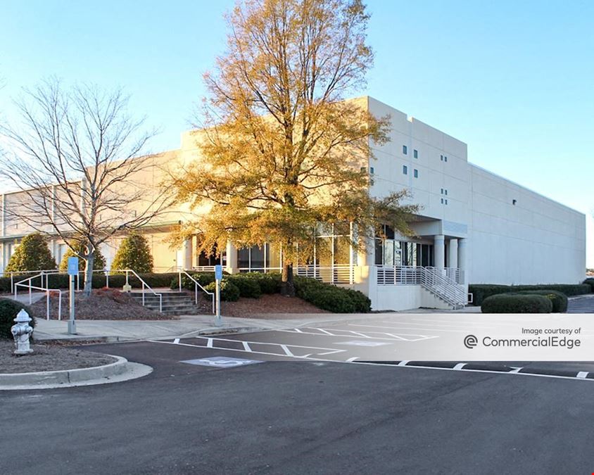 10 Southwoods Pky