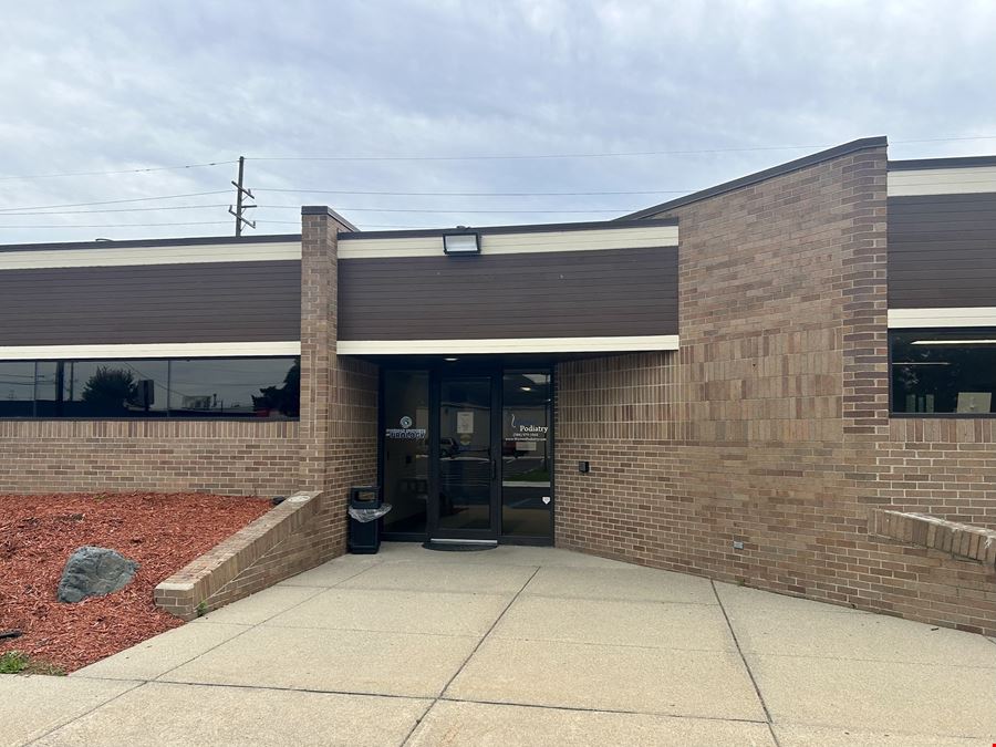 3701 E 13 Mile Rd