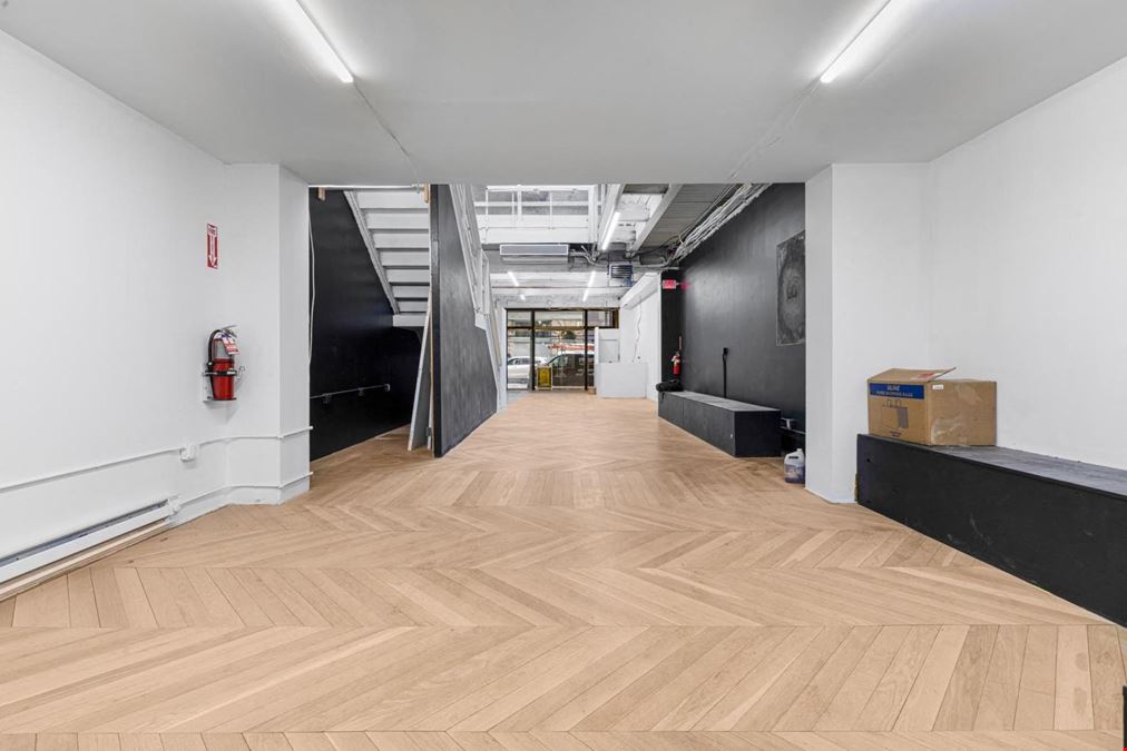 54 Crosby St