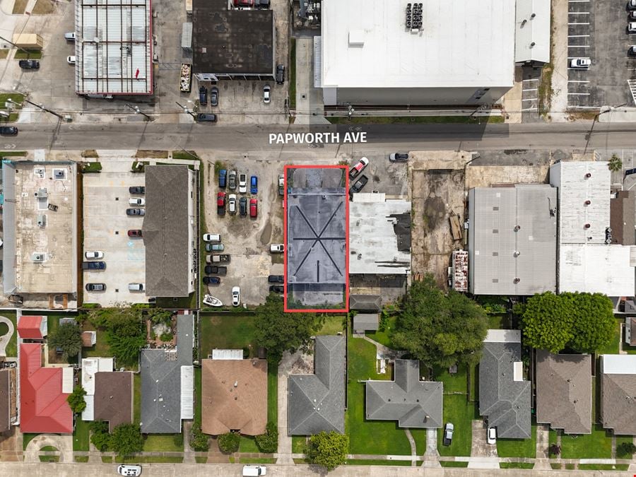 Versatile Retail Space with Warehouse Off Veterans Blvd