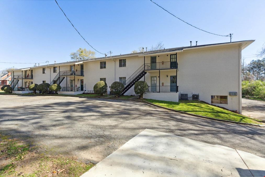 Jackson Street Apartments