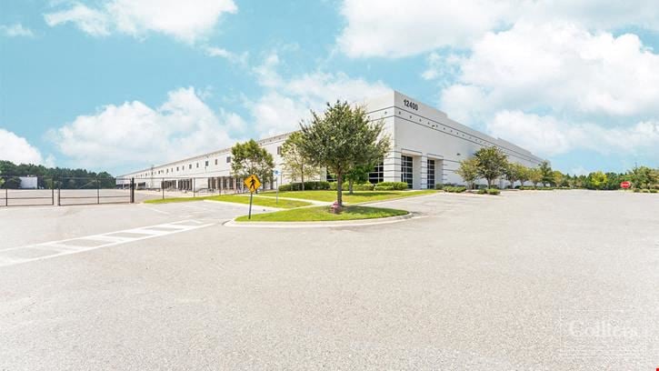 400,000± SF Available Immediately