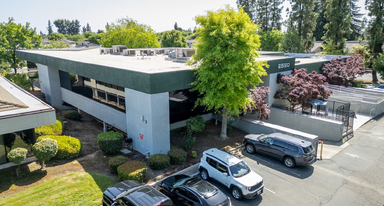 2580 W. Shaw Lane