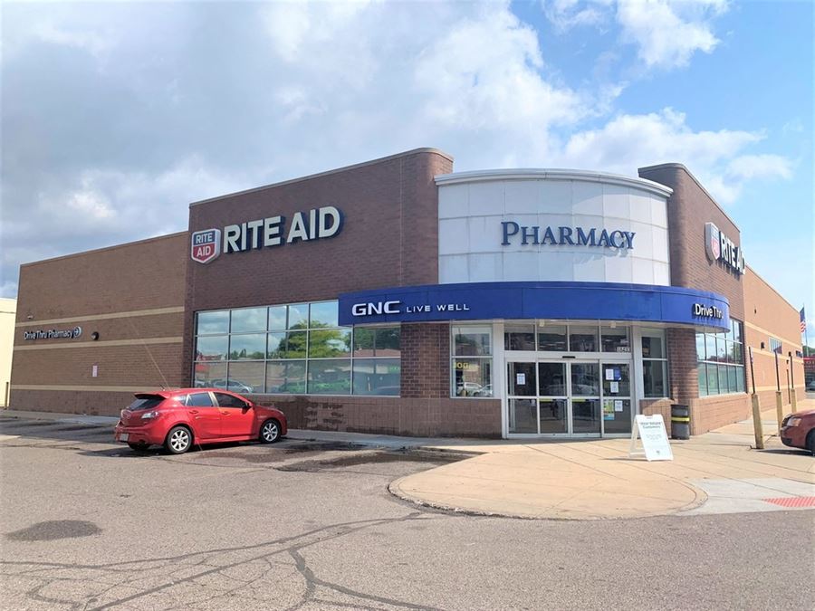 Former Drug Store – 14,564 SF on 1.5 AC