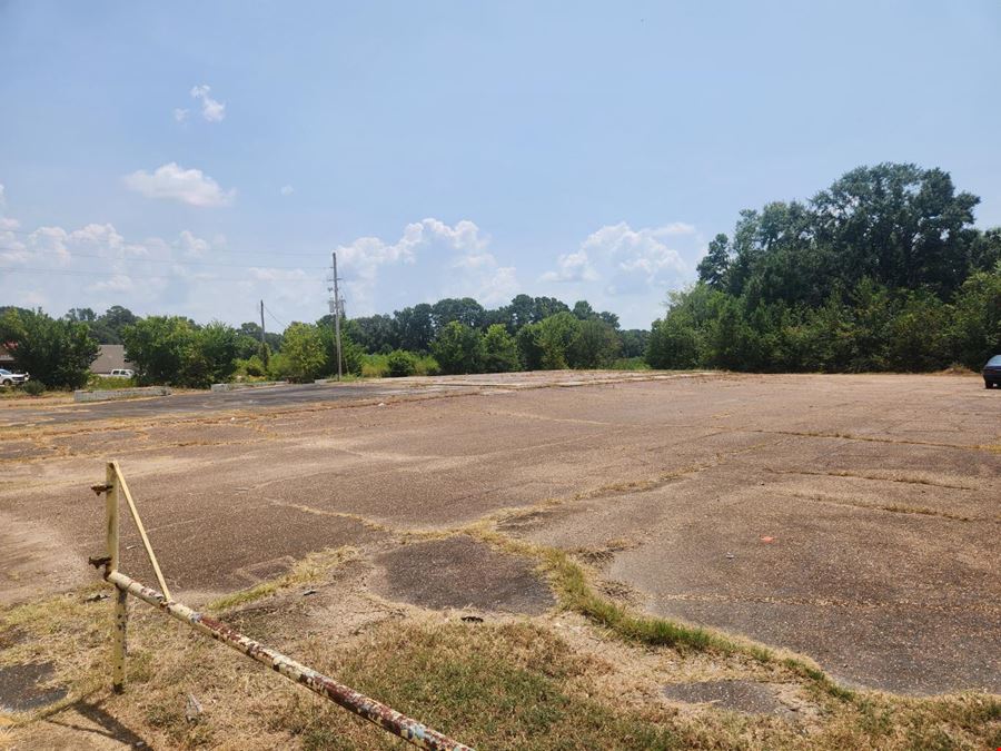 Commercial Redevelopment Opportunity | 1.66 Acres