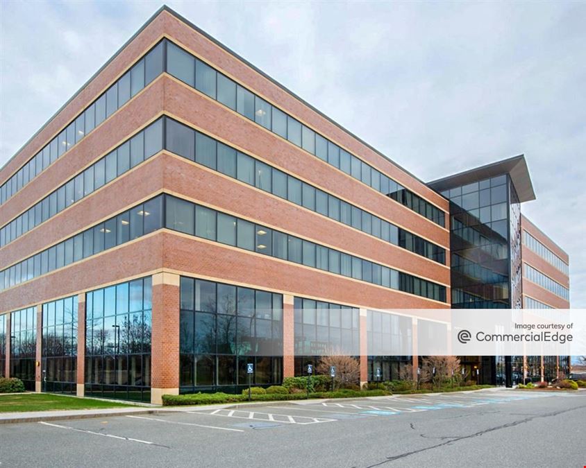 Metro North Corporate Center