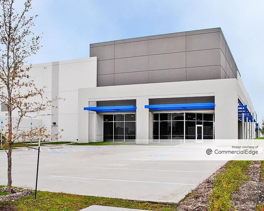 Garland Distribution Center