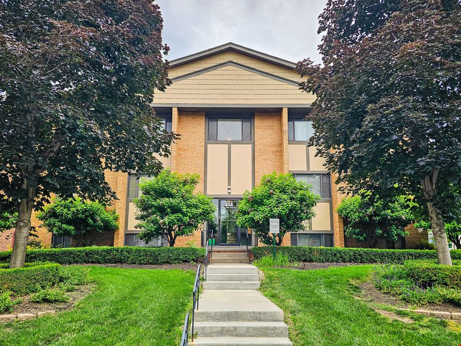 12-Unit Multifamily in Blackstone