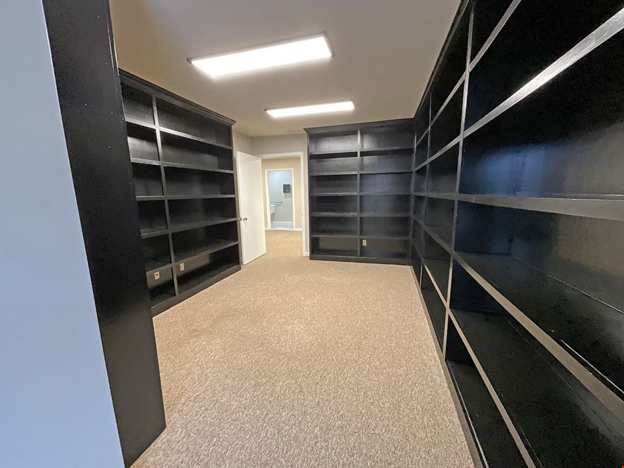 Twin Oaks Office