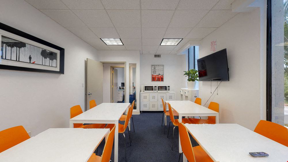 Office property in Miami, FL