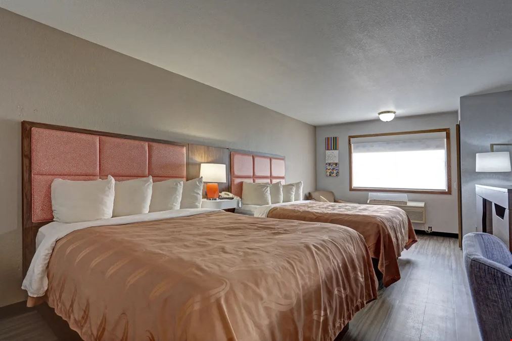 Quality Inn  Pierre