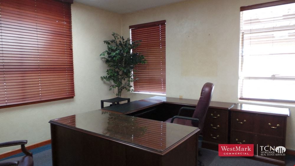 Plainview Office for Lease