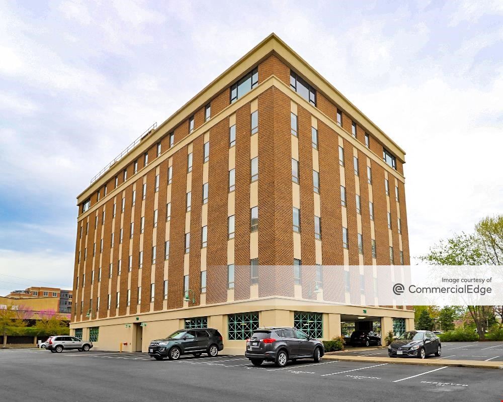 Fairfax Plaza Office Building