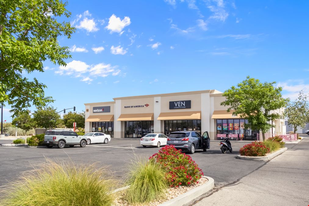 100% Leased, 4-Tenant NNN Retail - Outparcel to Home Depot