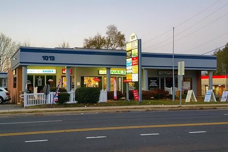 Preview of Office space for Rent at 1019 Farmington Ave