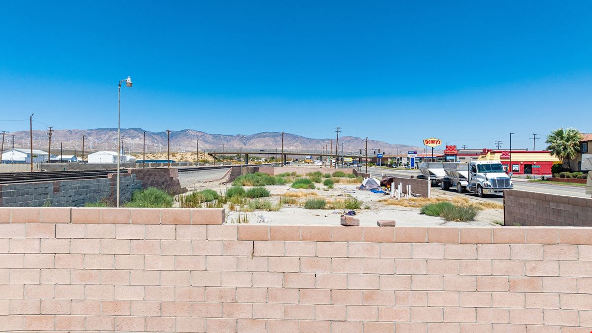 ±16,930 SF (±0.39 Acres) of Vacant Land For Sale in Mojave, CA