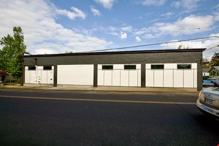 Preview of Industrial space for Rent at 777 N Killingsworth Ct