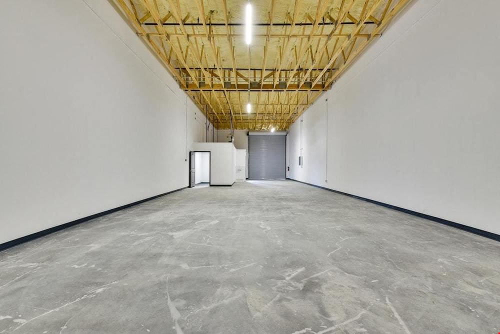 Crystal Falls Commerce Center