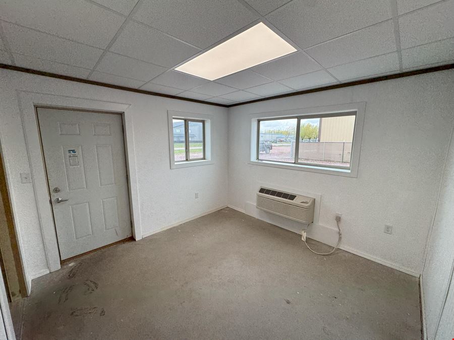 47116 Homefield Pl, Harrisburg, SD 57032