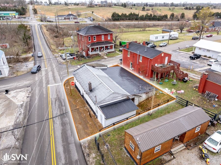 Former Waco KY Grocery- Flooring
