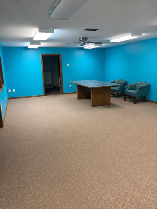 Professional Office Building | 4,109 SF