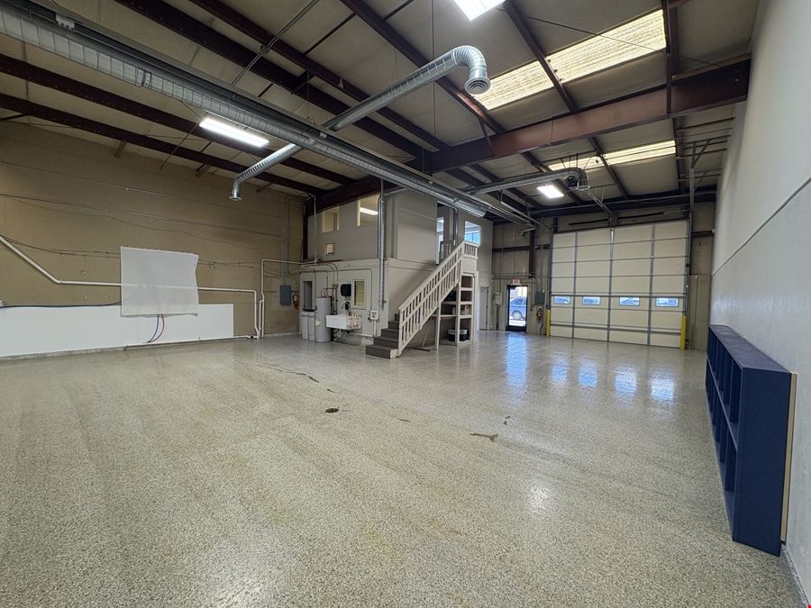 524 Moore Ln