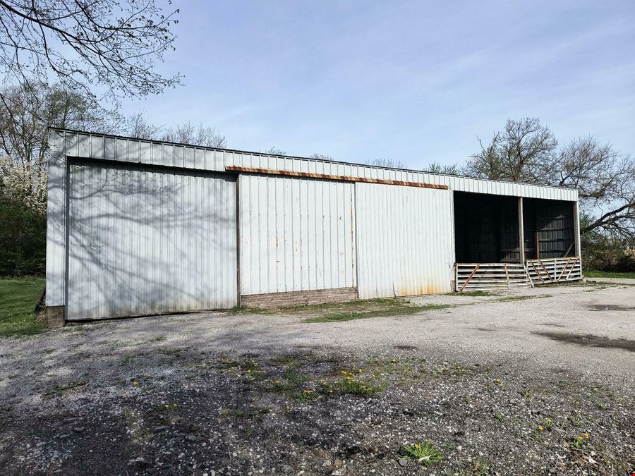 Crown Point Warehouse and Showroom