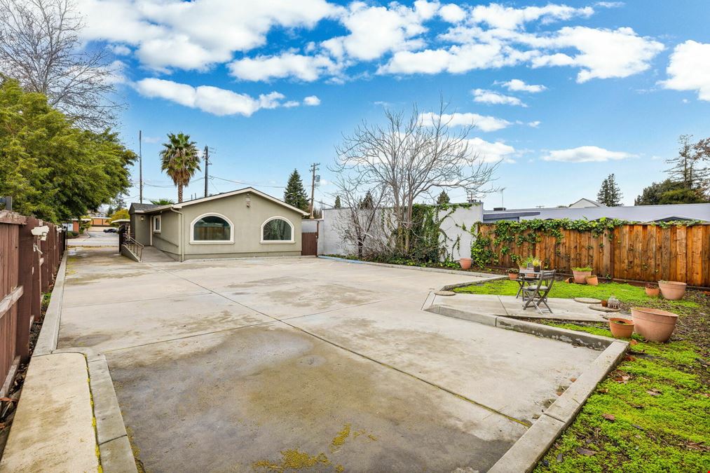 Mid-Town Creative Office for Sale