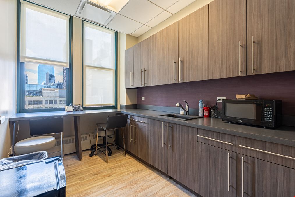 111 North Wabash Avenue Ste 1801