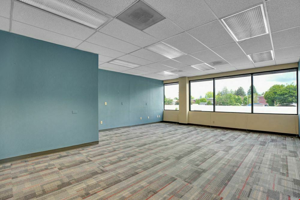 Centre 205
