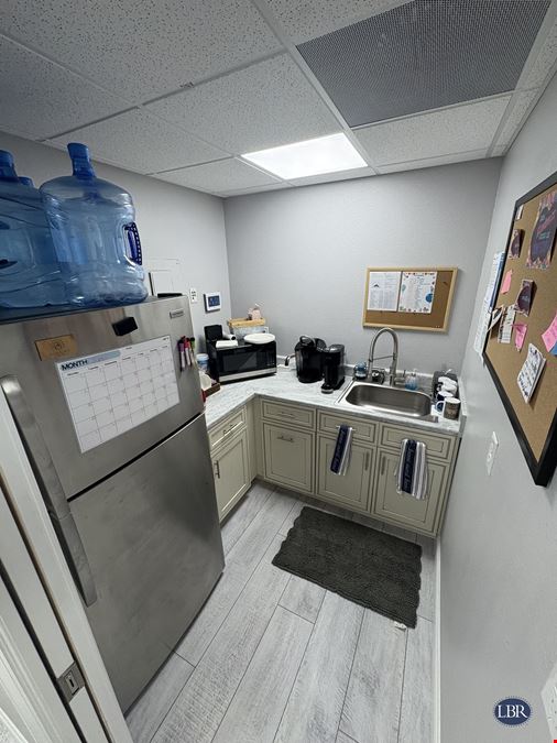 2955 Pineda Plaza Way, Unit 209 - 210