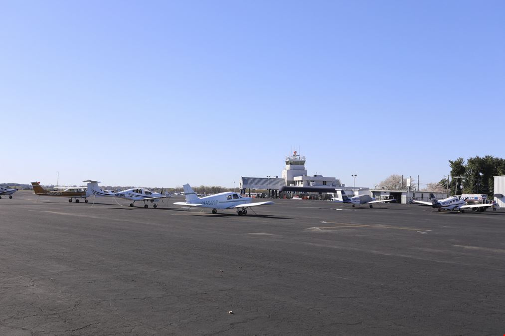 GMU Aircraft Hangar