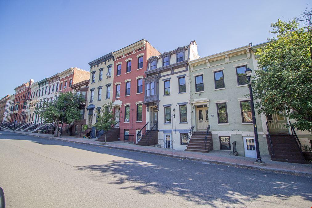 293-307 Hamilton St