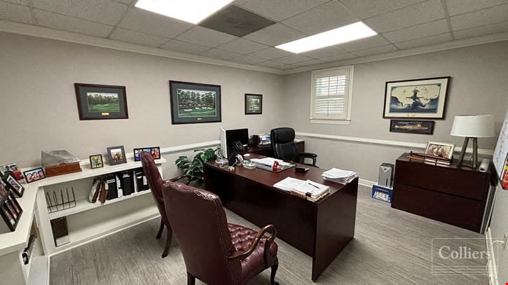 ±1,540-SF Office Suite Available for Lease in Downtown Greenville