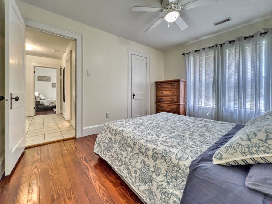5708 Grand Central Ave