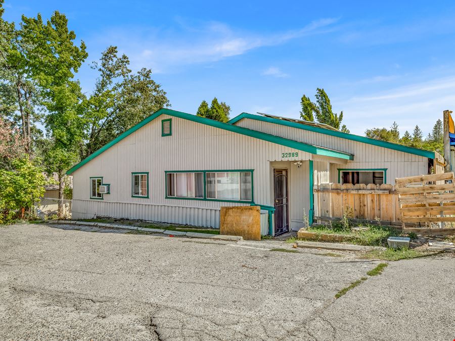 100% Occupied Multi-Family Apartment Units on Downtown's Main Drag