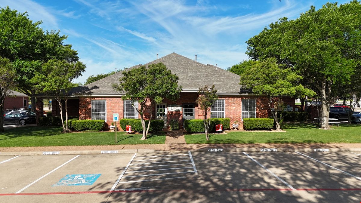3208 Long Prairie