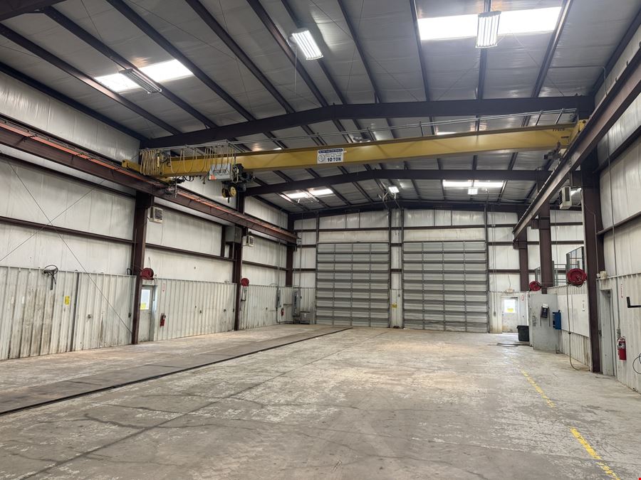 4 Industrial Buildings on ±7.66 Acres