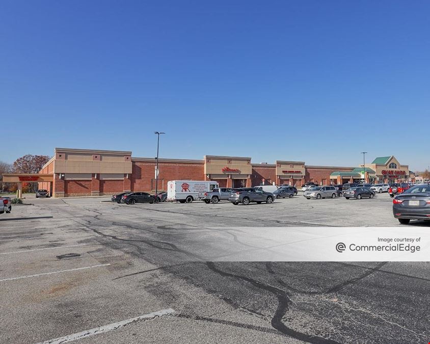 Brunswick Town Center - Giant Eagle