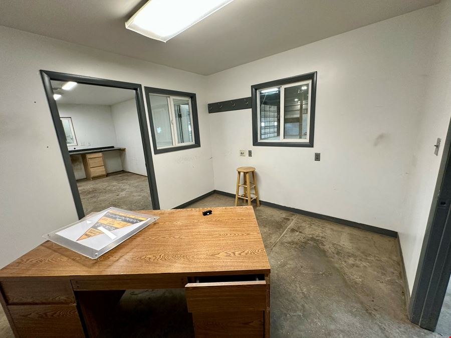 2305 W Industrial Park Dr