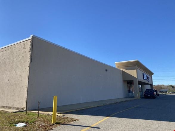 Preview of Retail space for Rent at 1625-1641 Church Street